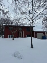 Building Photo - 1020 Benedict Dr