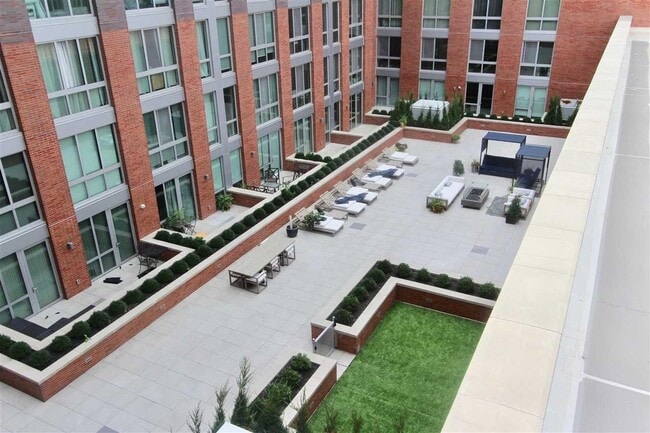 Foto del edificio - 201 LUIS M MARIN Blvd