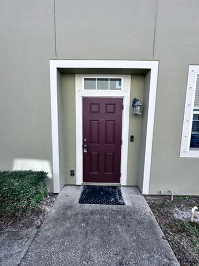***TWO WEEKS FREE*** Stylish 3BR Townhome with Garage & Walk-In Closet - ***TWO WEEKS FREE*** Stylish 3BR Townhome with Garage & Walk-In Closet