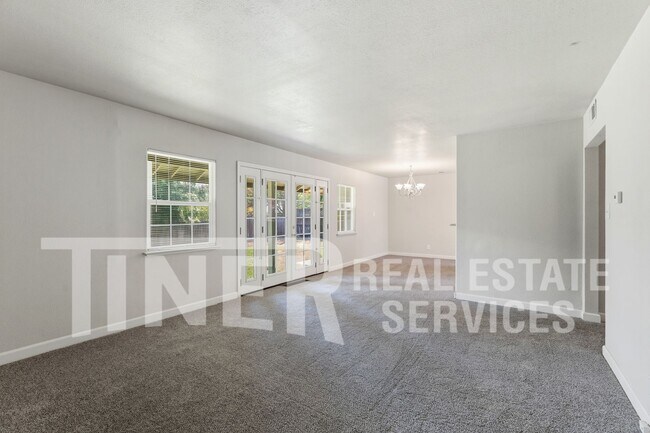 Foto del edificio - 3804 Atwater Rd