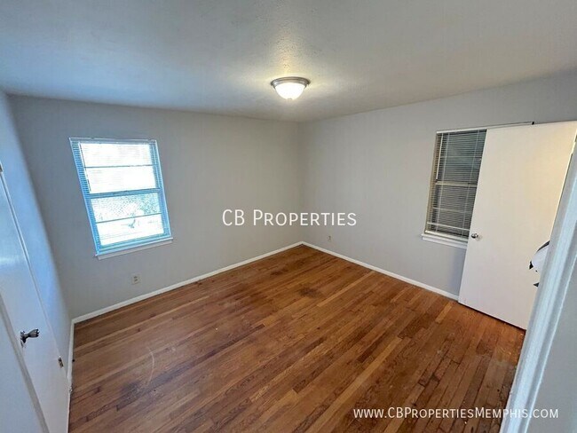 Foto del edificio - 2922 Knight Rd