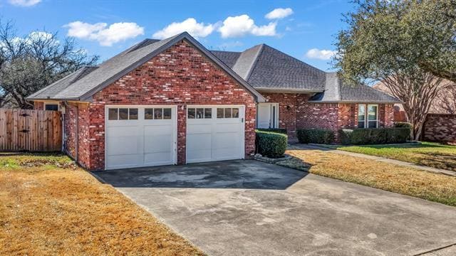 Building Photo - 10041 Regent Row St