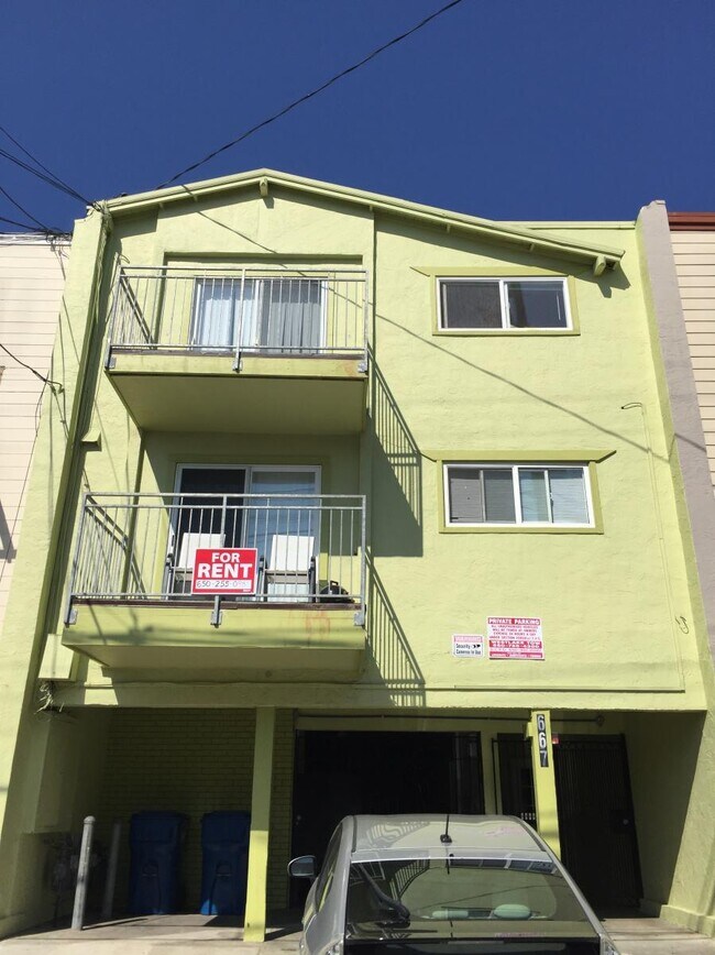 Foto del edificio - 667 Sylvan St