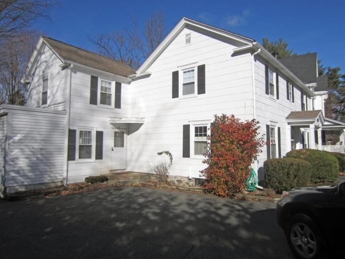 1 bedroom in Wellesley MA 02481 Condo for Rent in Wellesley, MA