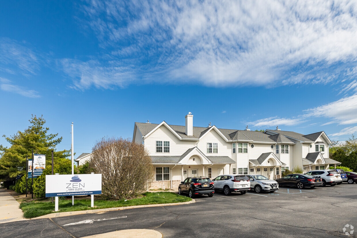 Zen Long Island at West Babylon 55+ Community - 135 Platt Ave West