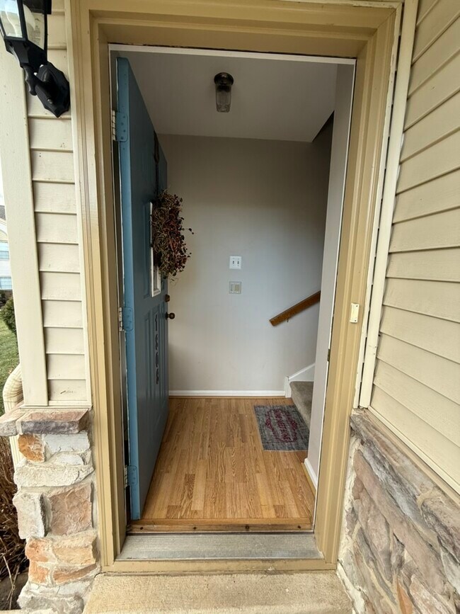 Foto del edificio - 1808 Foxmeadow Cir