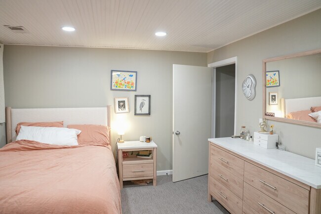 Foto del edificio - 2375 W 32nd Ave