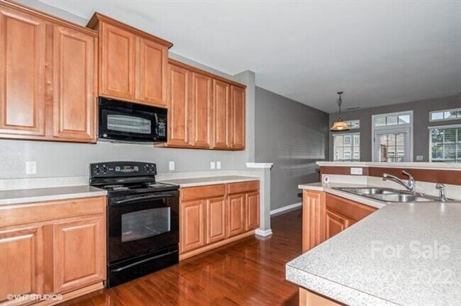 Foto del edificio - 7540 Turley Ridge Ln