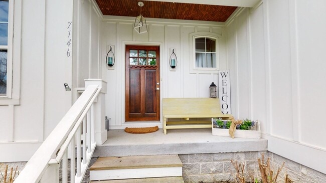Building Photo - 7146 Pepper Tree Cir