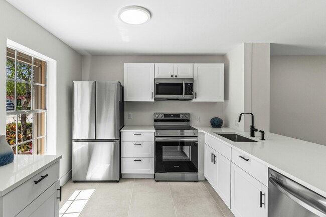 Foto del edificio - 733 Nantucket Cir