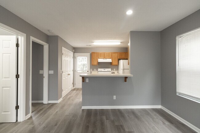 Foto del edificio - 4901-4903 Moniteau Ct