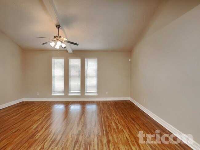 Building Photo - 4238 Burkegate Dr