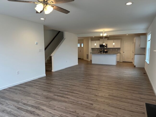 Building Photo - 67 Long Bnd Dr