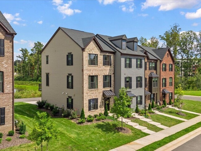 Building Photo - 14018 Millpointe Rd