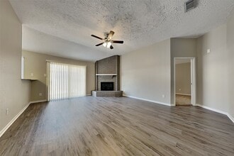 Building Photo - 10542 Waving Fields Dr