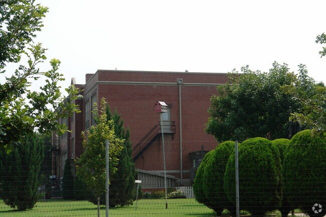 Foto del edificio - Martinson Apartments
