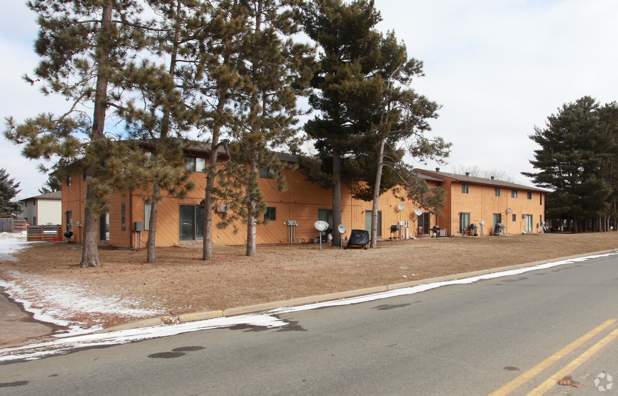 Building Photo - 2721 Nelson Dr