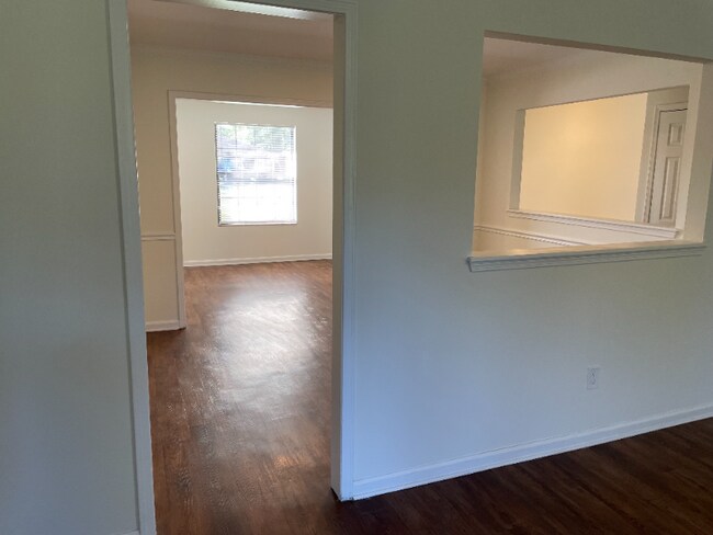 Foto del edificio - 251 Whistler Spring Ct