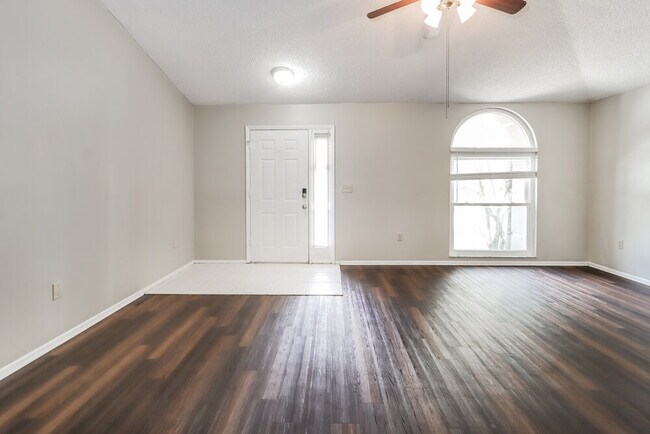 Foto del edificio - 409 Benson St