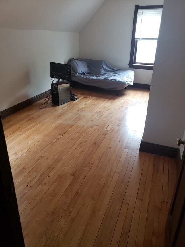 Foto del edificio - 1326 Chandler St