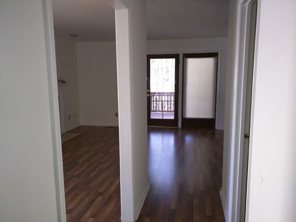 Building Photo - 8350 McGuire Dr