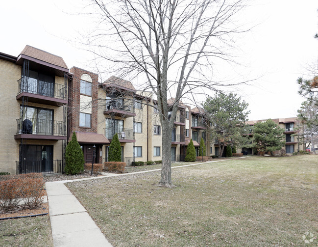 Foto del edificio - St. Charles Condominiums