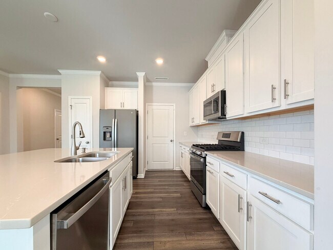 Foto del edificio - 400 Hazy Hls Ln