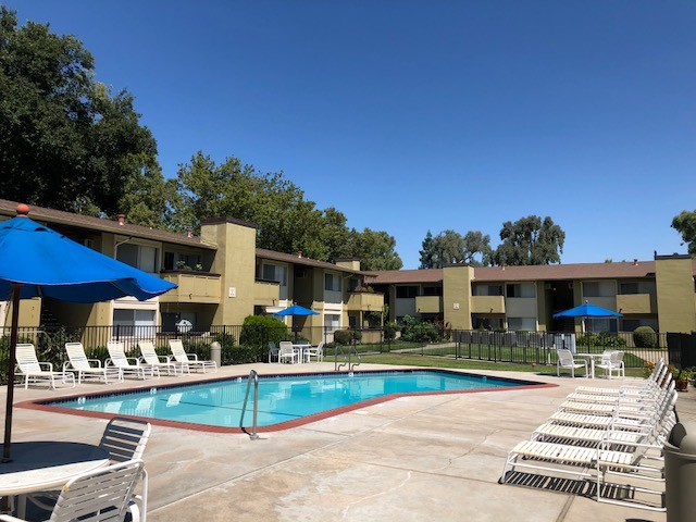 Building Photo - Foothills Apartments