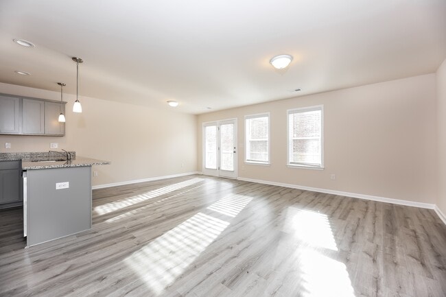 Building Photo - 704 Millsgate Cir