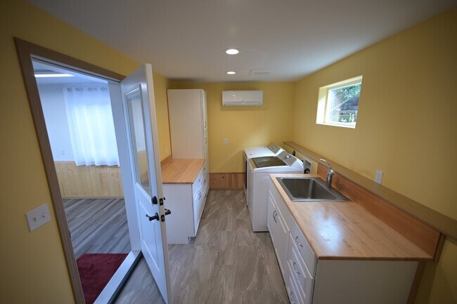 Foto del edificio - Water view 3 bed 3 bath home in Diamond Po...