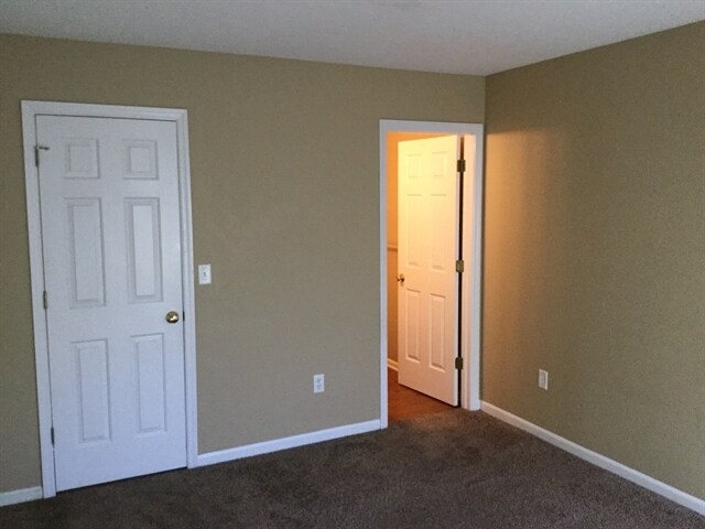 Building Photo - 1567 Wildbrook Court