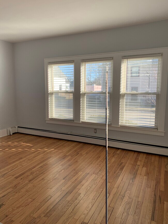 Foto del edificio - 512 N Mill St
