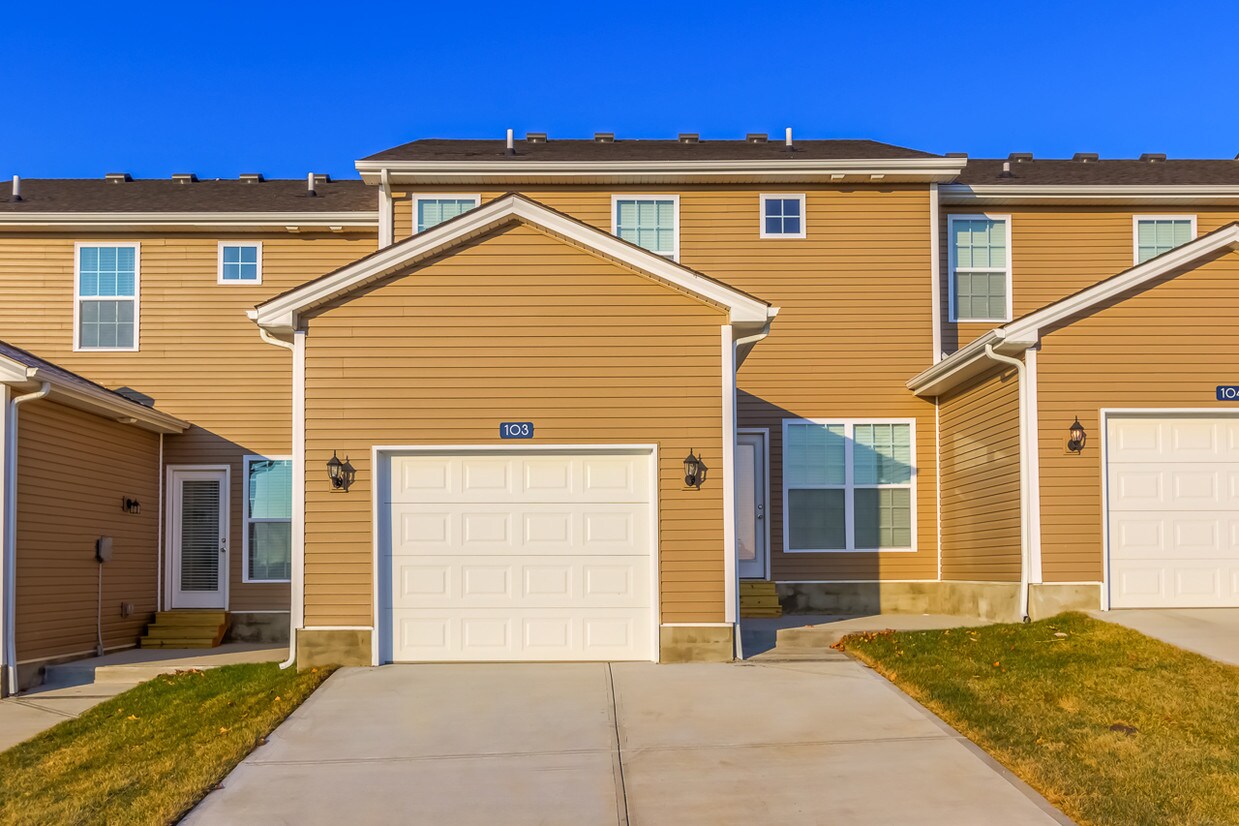Foto principal - The Townhomes at Glasford Square