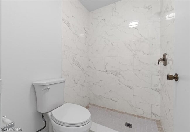 Foto del edificio - 1931 Rookery Bay Dr