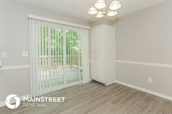 Foto del edificio - 3385 Revere Cir