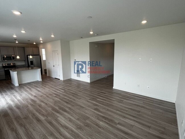 Building Photo - 6549 Westcliffe Dr-