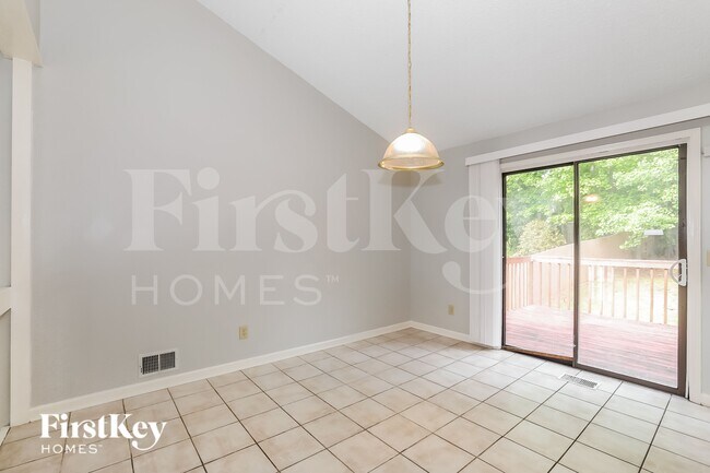 Foto del edificio - 1389 Millstream Trail NW