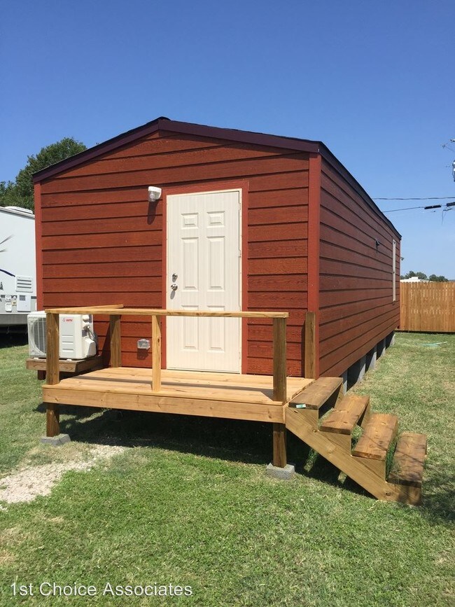 1200 Sandy Beach Rd Azle Tx 76020 House For Rent In Primary Photo 1200 Sandy Beach Rd