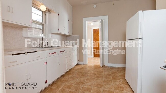 Foto del edificio - 221 S Millwood Ave
