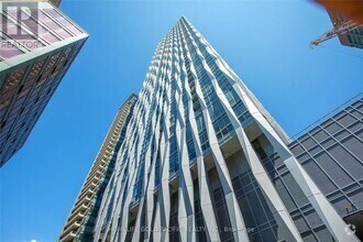 Building Photo - 1-901 Yorkville Ave