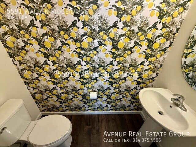 Foto del edificio - 5591 Walden Ridge Dr