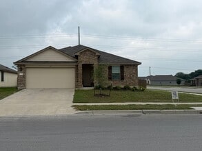 Building Photo - 9505 Kensley Rose Dr