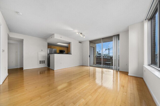 Foto del edificio - 2726 Gallows Rd