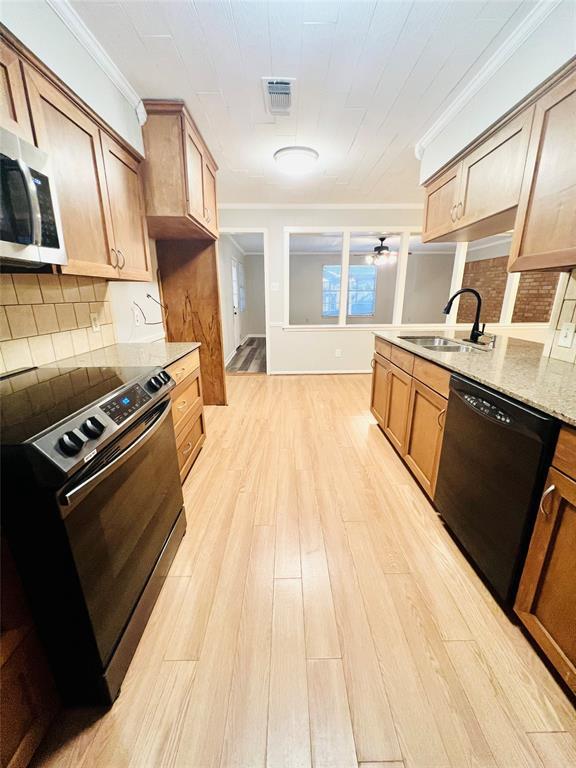 2403 Freeway Manor Dr, Rosenberg, TX 77471 House Rental in Rosenberg