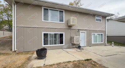 Building Photo - 1204 Wagonhammer Ln