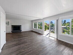 Building Photo - 5956 Fauntleroy Wy SW