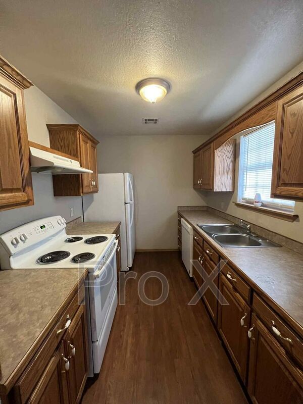 Foto del edificio - 4575 E Zora St