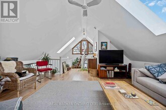 Building Photo - 22 Curzon St