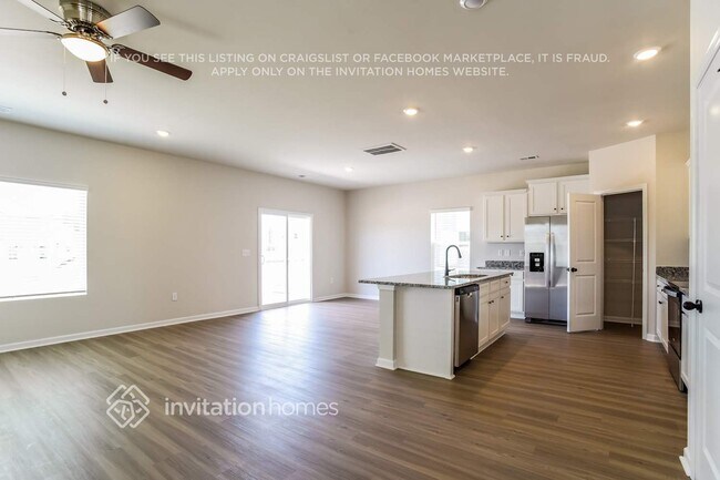 Foto del edificio - 3355 Fox Hall Dr