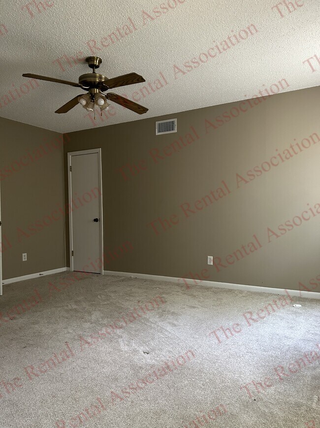 Foto del edificio - 541 Melton Dr